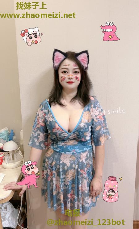 反食下沙巨乳人妻