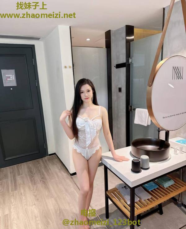 海珠性感骚妇