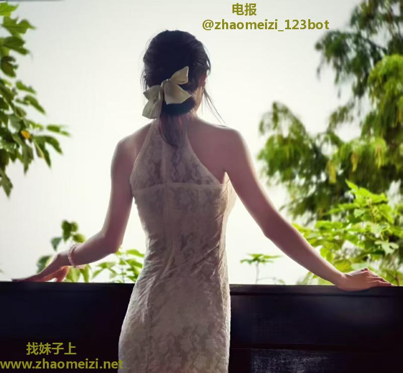林和西小和