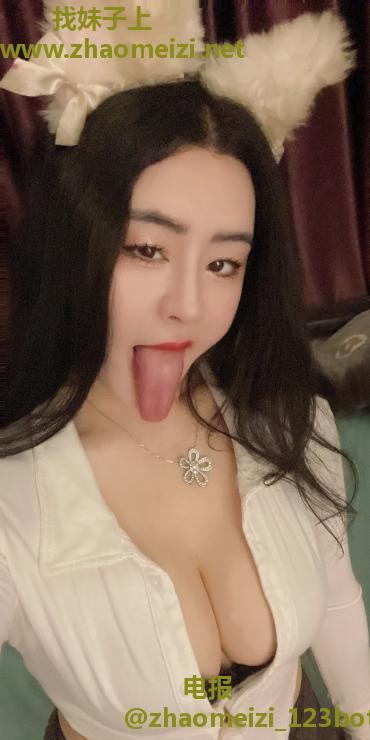 性感尤物卡卡