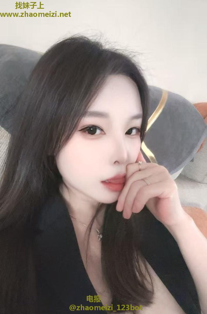 服务系小姐姐