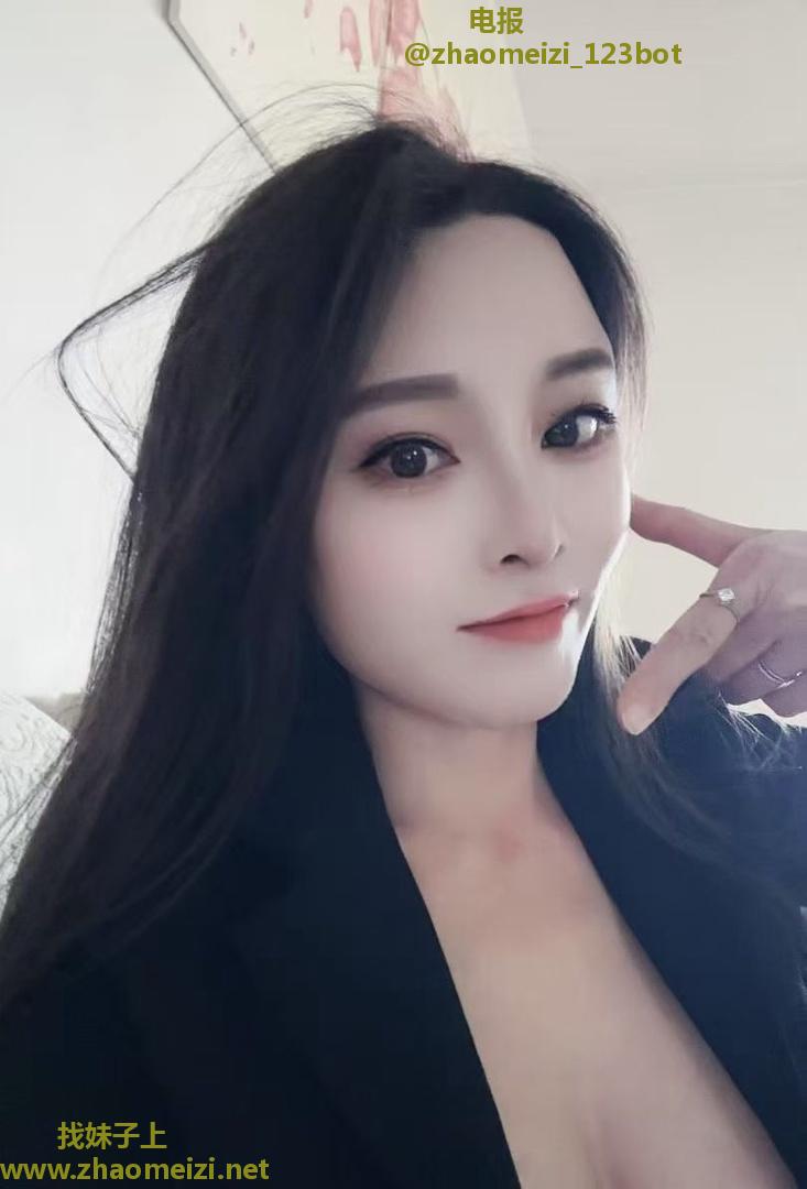 服务系小姐姐