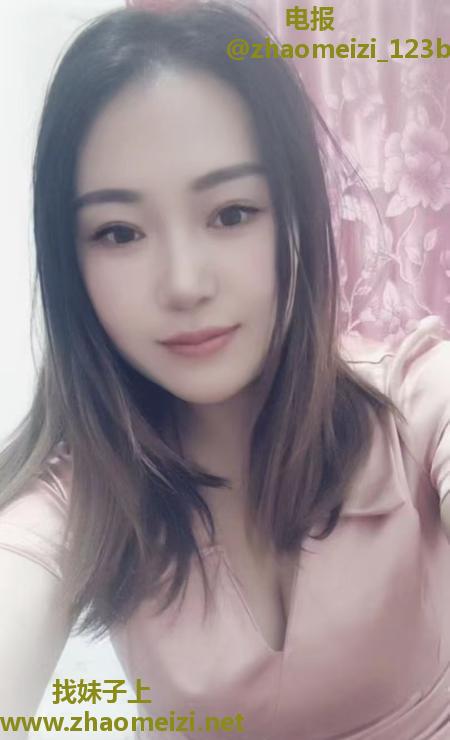 彝族小少妇