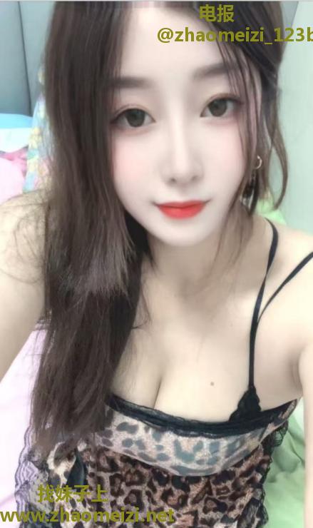 38F波霸依依