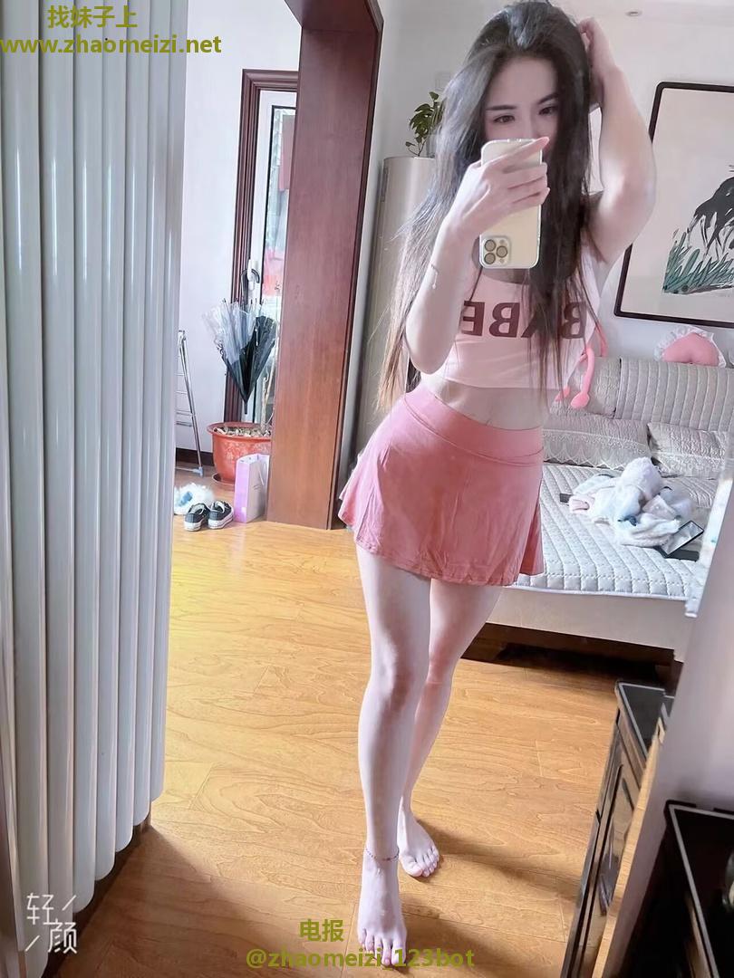 粉嫩系大美女服务超好