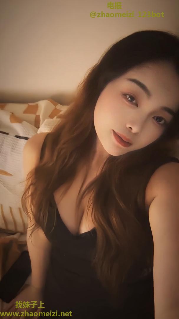 白云大奶御姐