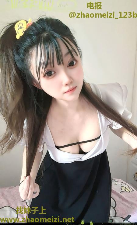 临平马尾制服小骚货