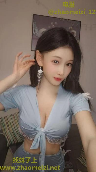 身材极好小骚妹