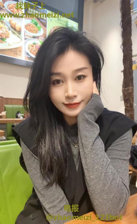 大寺巨乳骚妇