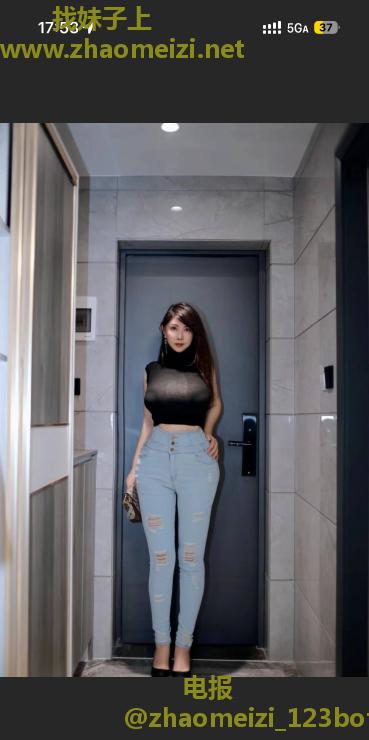巨乳肥臀Hitomi