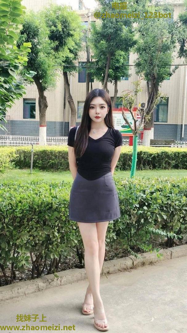 大胸女郎风骚至极