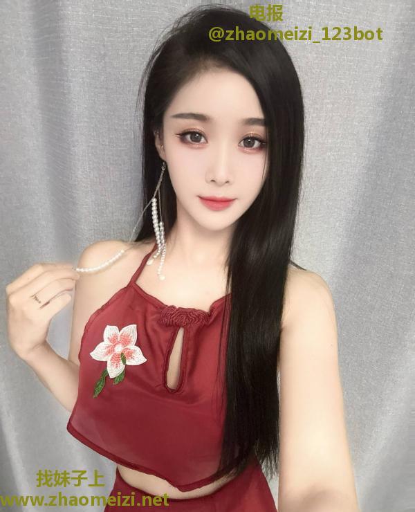 粉b细腰颜值女友萱萱