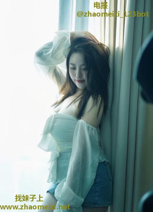 丰乳温柔妹子