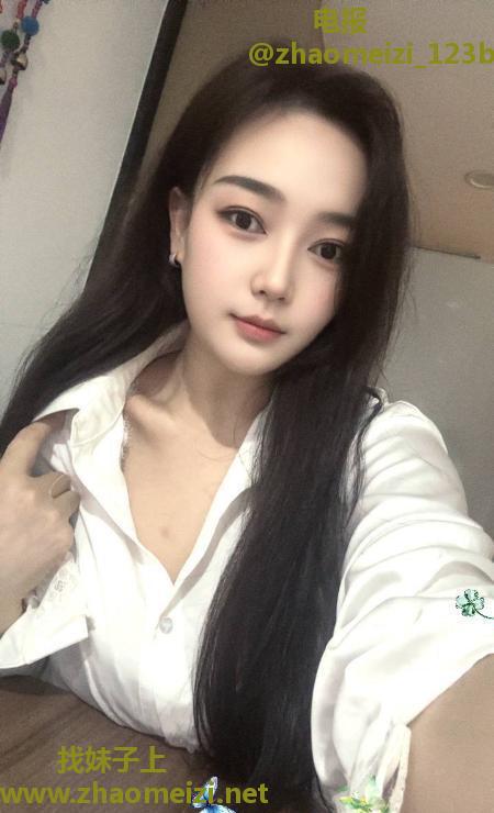 海珠巨乳媚娘