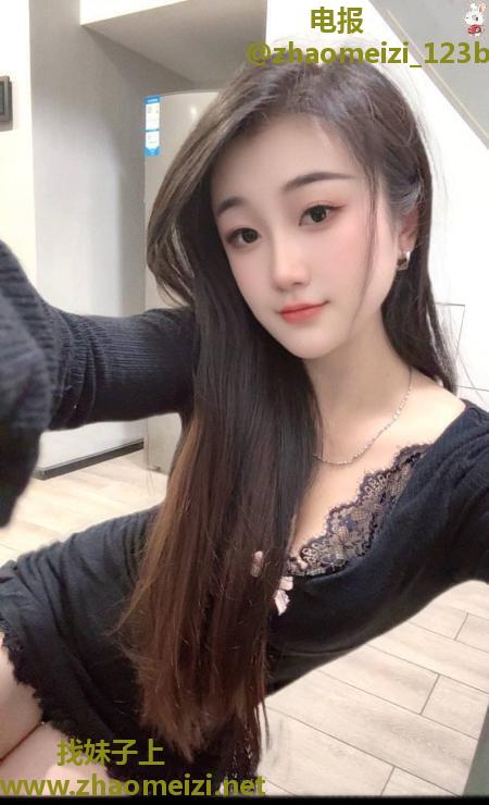 坂田舌吻小蛮腰雯雯