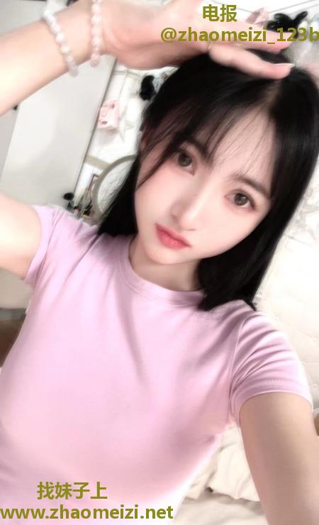 天河肥臀大波妹