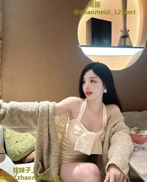 妩媚性感女友感雅琪