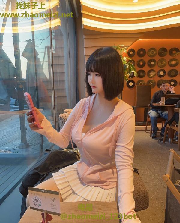 气质身材好丸子老师