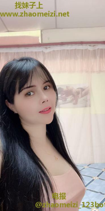 美艳尤物人妻