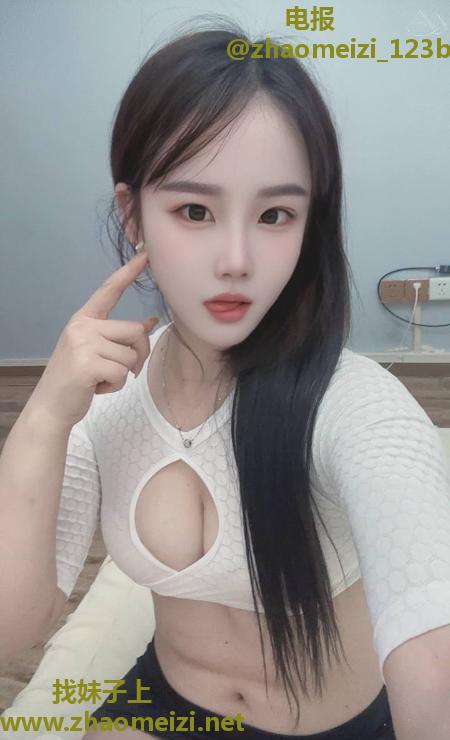 龙华听话大长腿美女