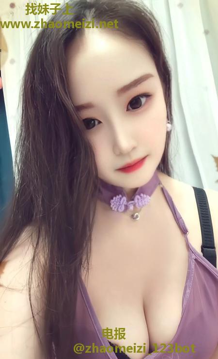 二刷居家少妇霜儿