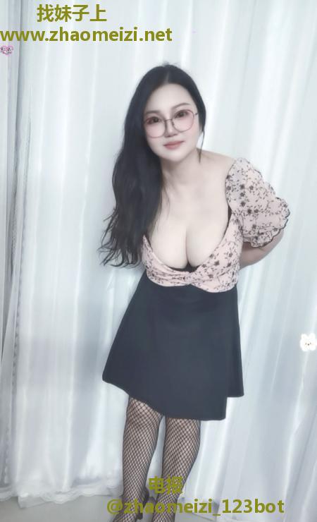 二刷丰满美妞