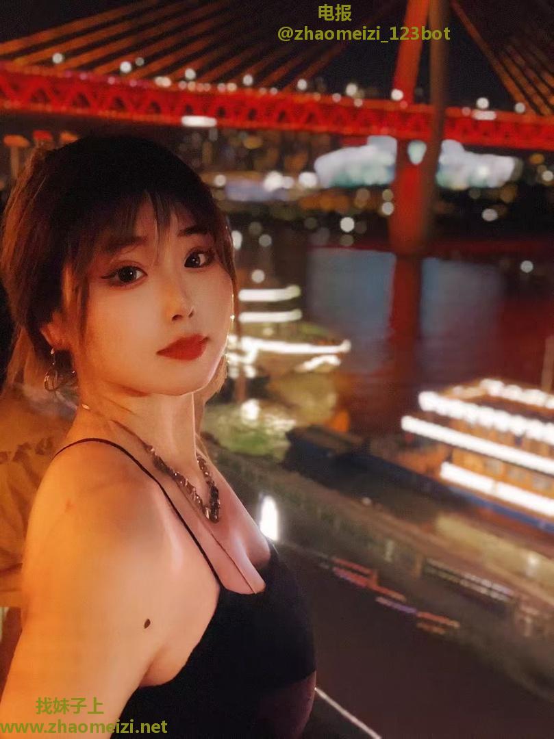 邻家小嫩妹身材有料