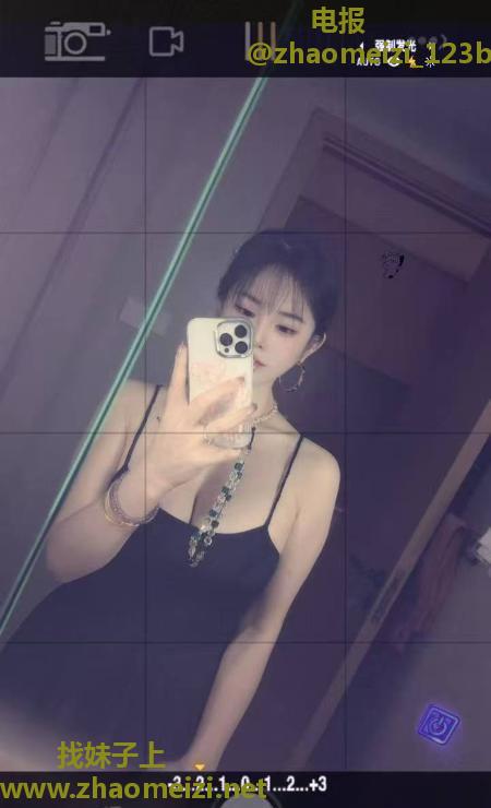 新发现的全能型骚御姐