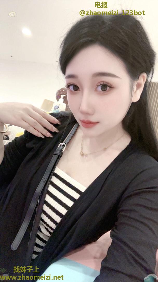 南坪小糖，身材好