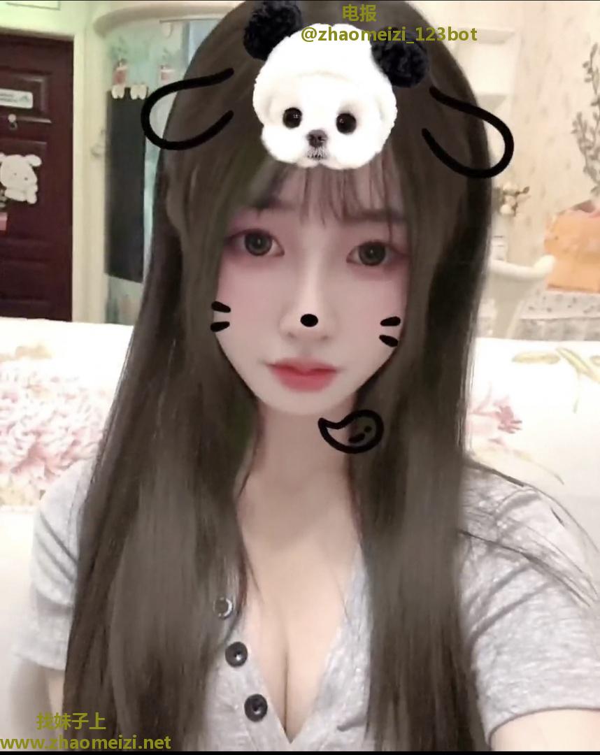 19岁个人嫩妹兼职真照