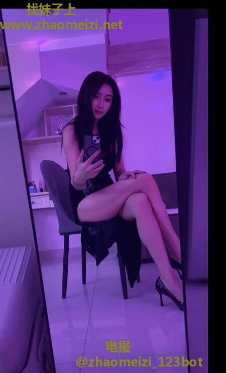 禅城性感制服雨薇