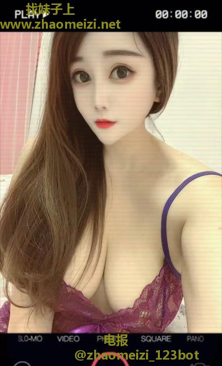 性感温柔小蜜蜂