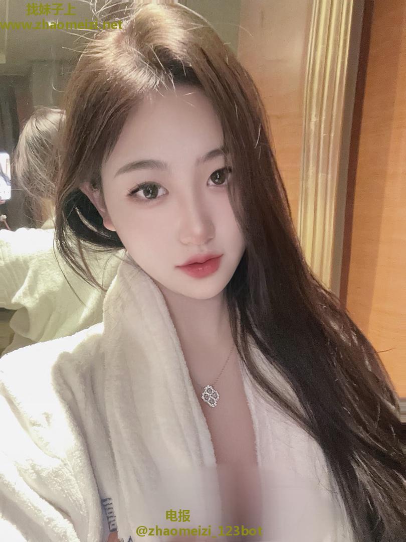 激情敏感丰满兼职小妹