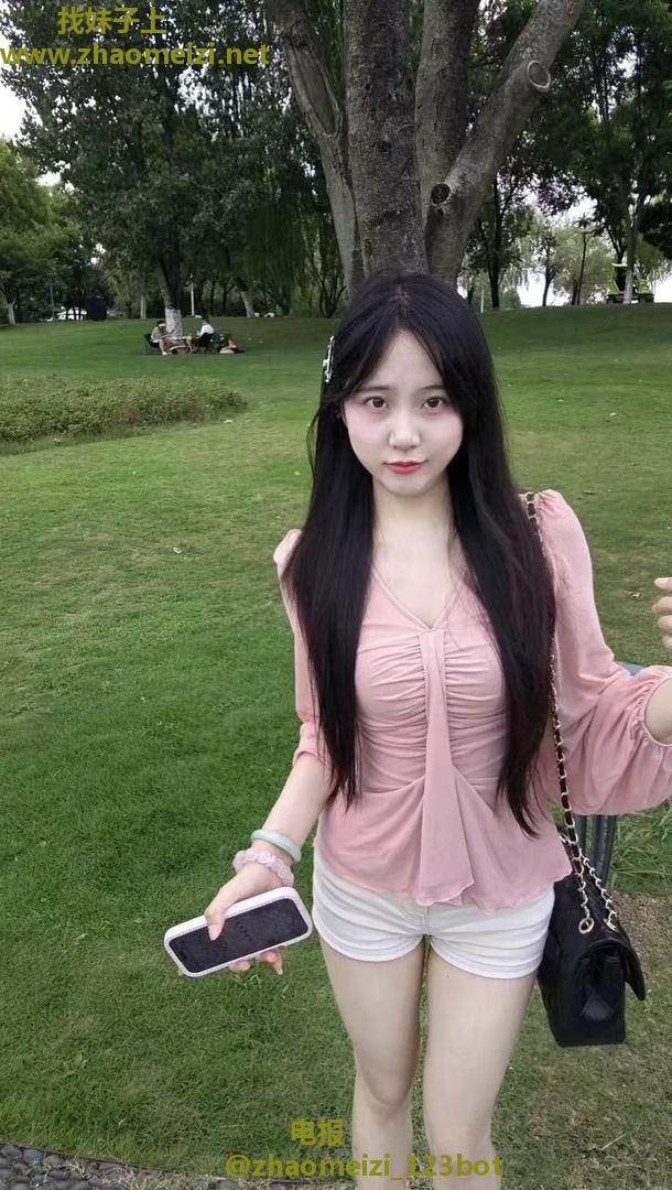 玩的开小骚妹泄火佳品