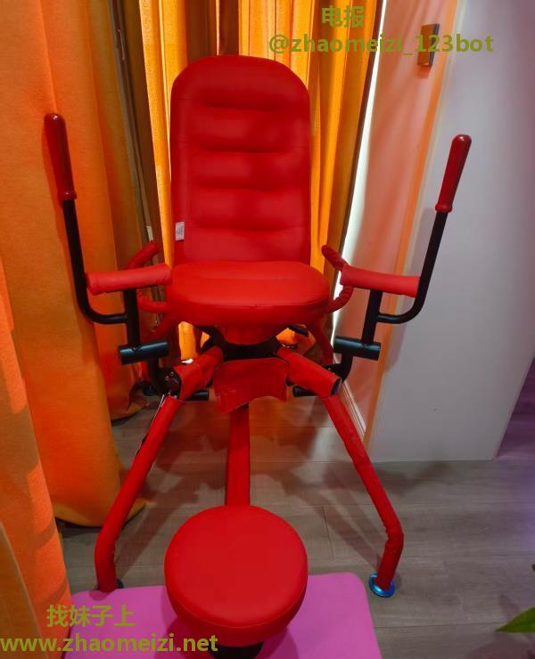 爆乳小细腰伊晗小姐姐