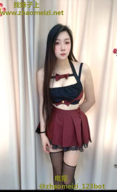 骨感苗条迷人大长腿