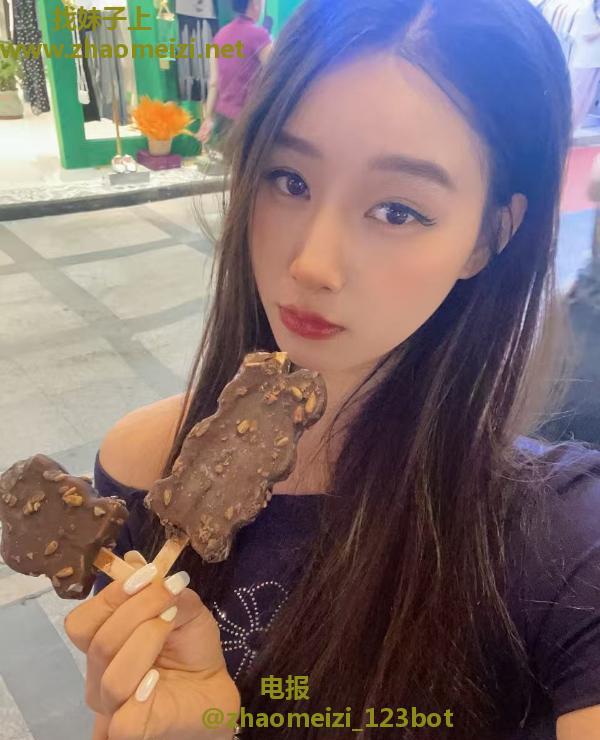 宝安女友感小美