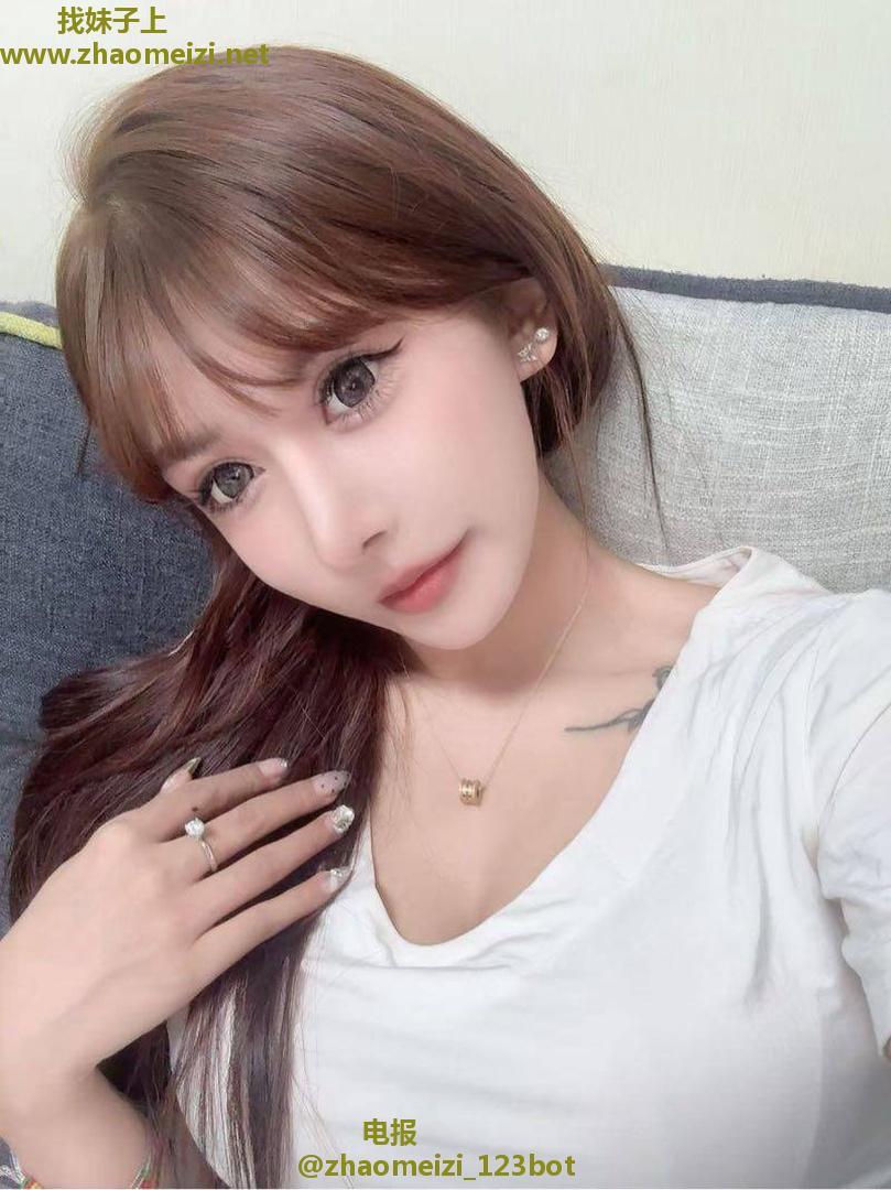 赤峰市兼职性感迷人小辣妹