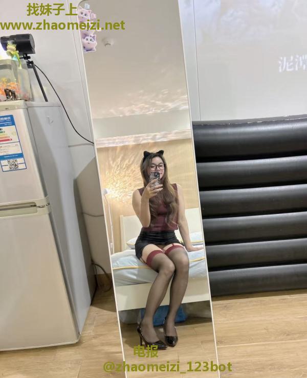 宝安骚露老师