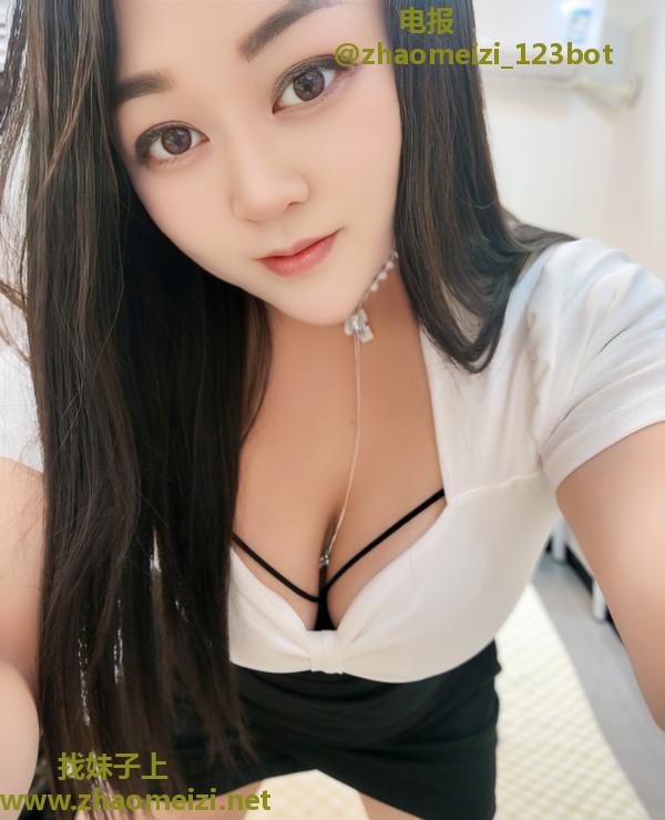 滨江丰乳肥臀熟女
