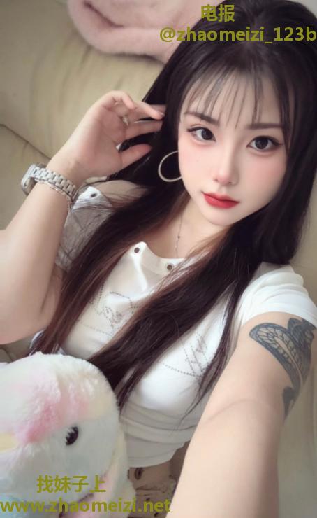 城西大胸嫩妹子