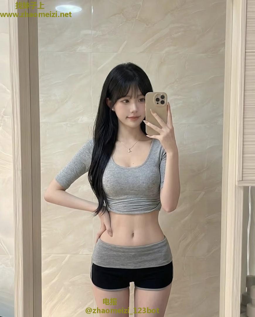 爆乳小妖精