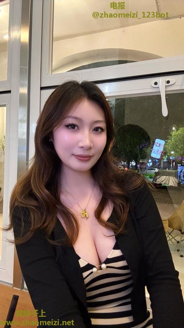 远近高速小姐姐