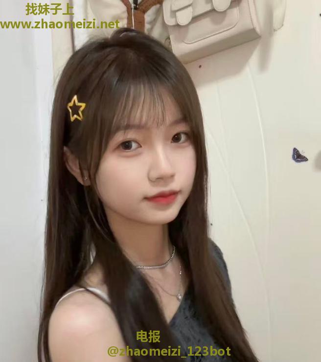 清纯闷骚悠悠