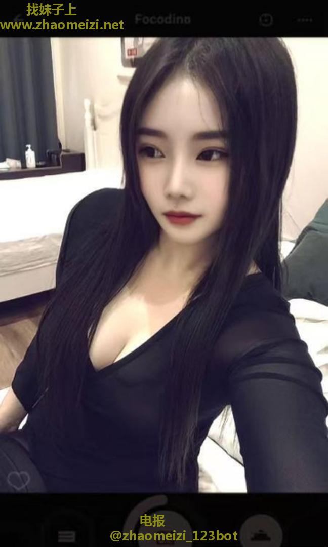 私藏货性感高挑美女
