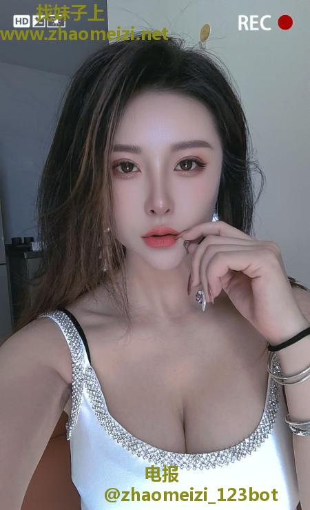 大奶御姐型美少妇