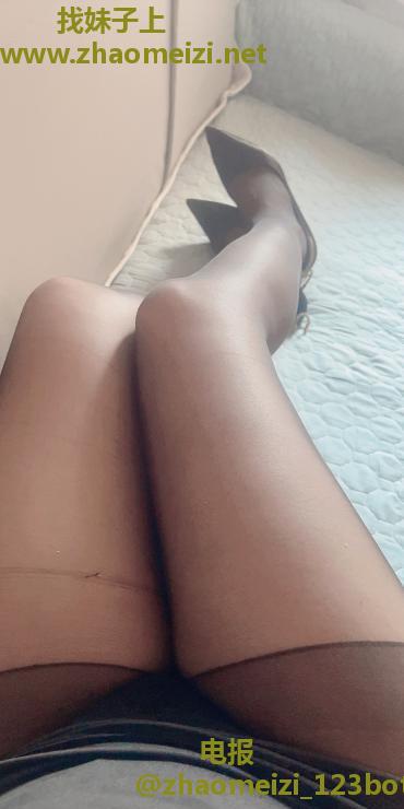 邻家小少妇