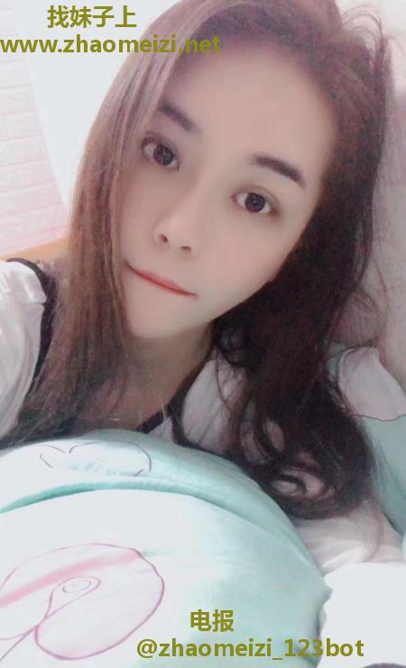 翘臀御姐老师