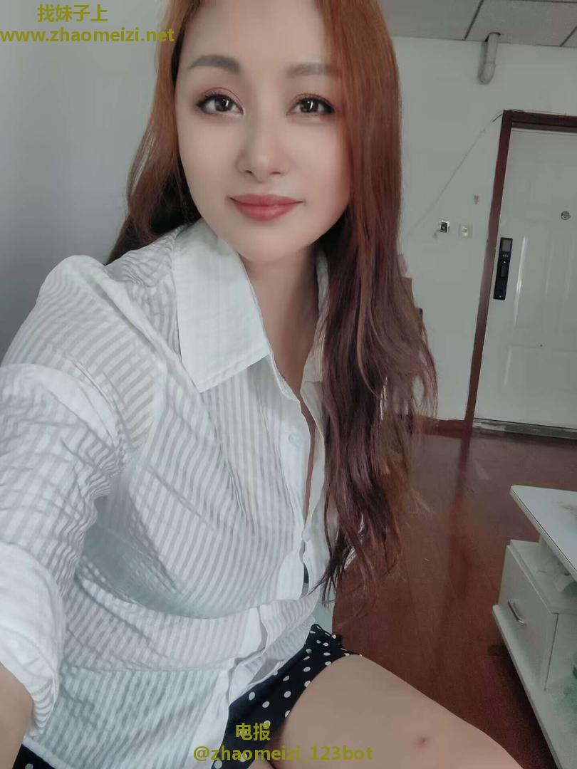 服务好的温柔少妇