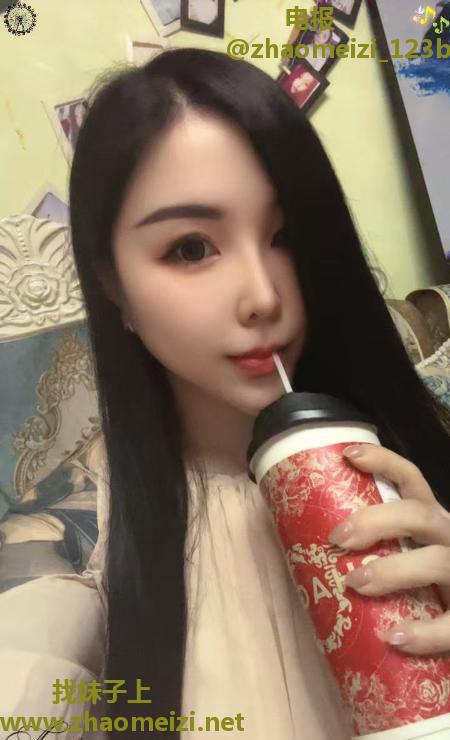 栖霞巨乳肥臀